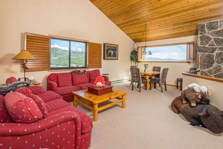 Upstairs Living Room | Upper Level