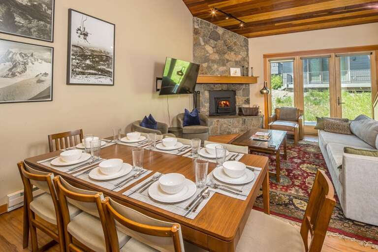 Enjoy a meal together | Main Level Enjoy a meal together | Main Level