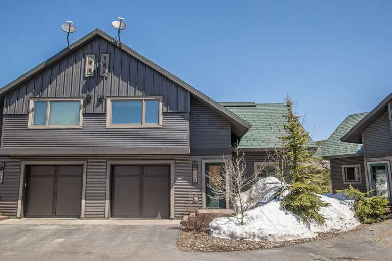 One available parking spot for a small/medium car One available parking spot for a small/medium car