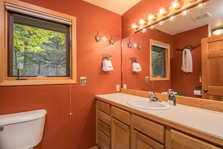 Primary Bathroom | Main Level