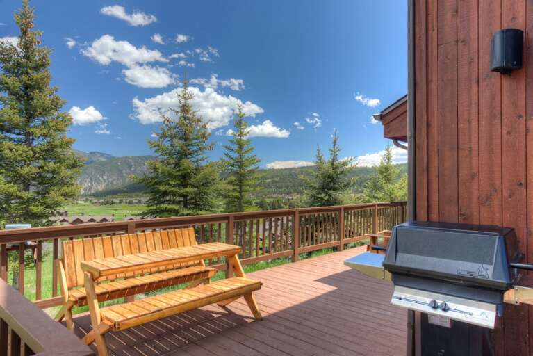 Fire up the grill | Exterior Fire up the grill | Exterior