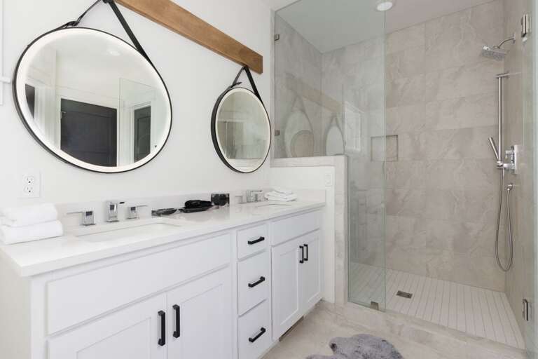 Lots of Counter Space | Upper Level