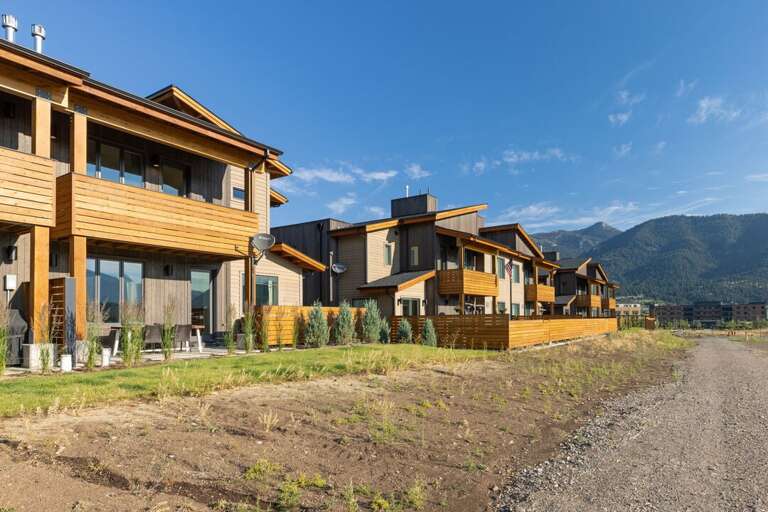 Take a stroll | Exterior