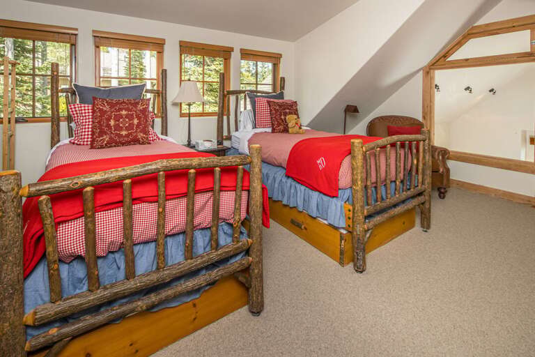 The kids will love the loft | Two Twin-sized beds | Two Twin-sized trundle beds | Open Concept Loft Area | Upper Level The kids will love the loft | Two Twin-sized beds | Two Twin-sized trundle beds | Open Concept Loft Area | Upper Level