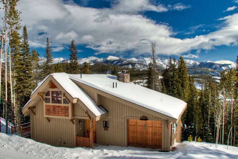 The views are insane | Exterior The views are insane | Exterior