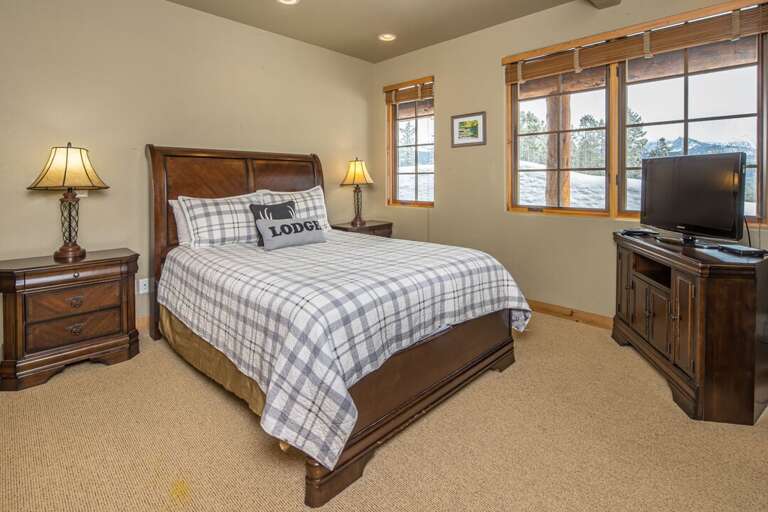 Each guest has their own private bedroom and bathroom | | Queen-sized | Lower Level