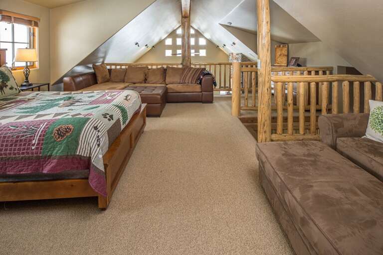 Loft area | Upper Level