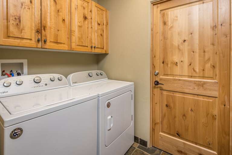 In-unit washer and dryer for your convenience | Lower Level