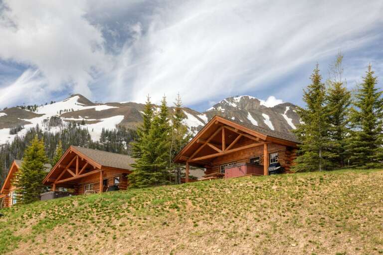 Beautiful backdrop | Exterior