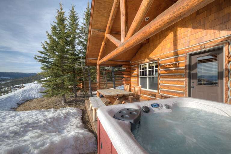 Enjoy the private hot tub | Exterior