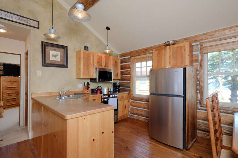 There's lots of natural light throughout the cabin | Kitchen