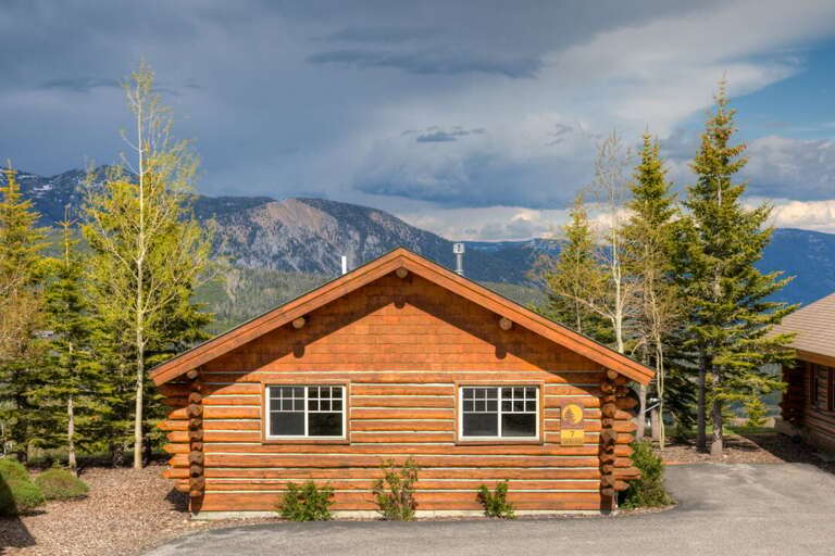 Mountain Views | Exterior