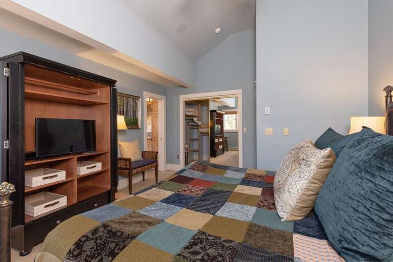 Watch a movie in bed | Master Bedroom | King-Sized Bed | Upper Level