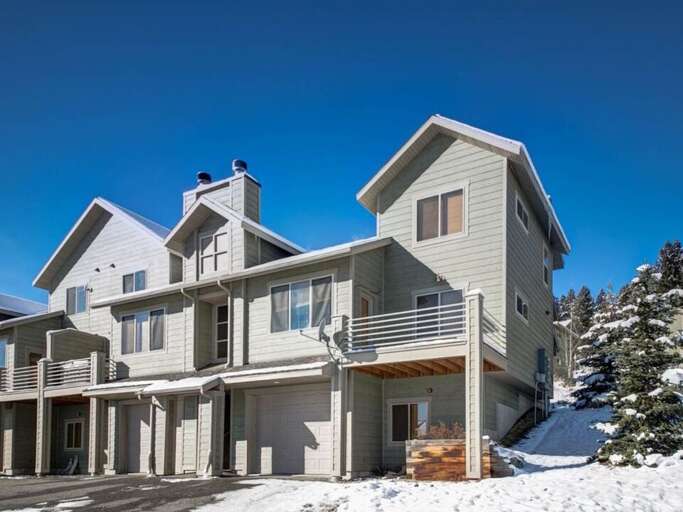 The private balcony is perfect in the summer | Exterior The private balcony is perfect in the summer | Exterior