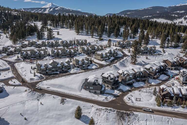 Aerial | Deer Run Community