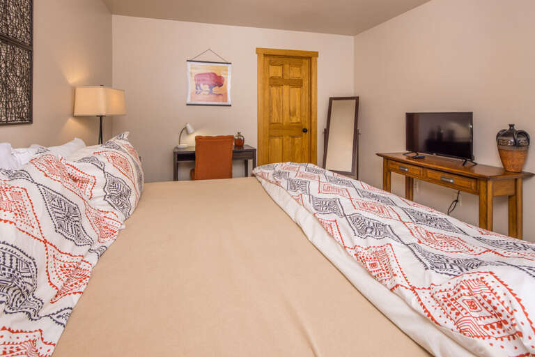 Get a good night's rest | King-size bed | Upper Level