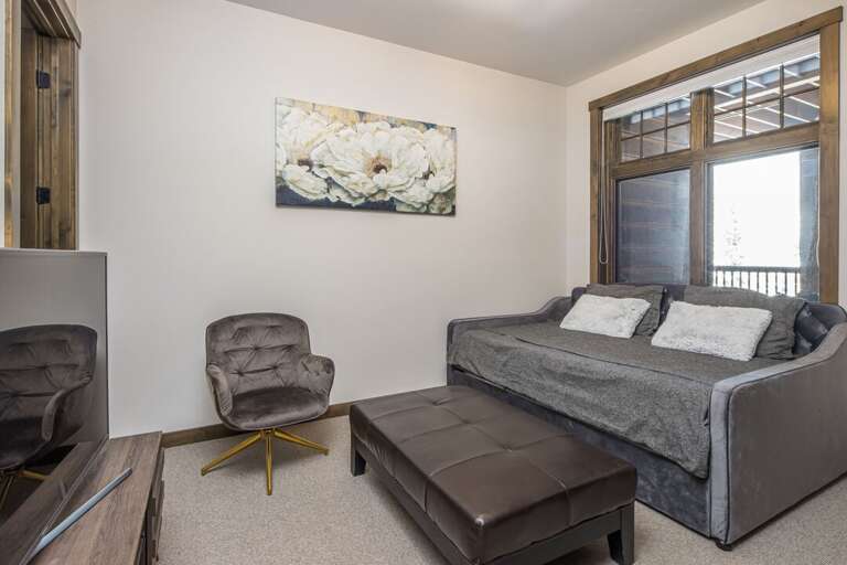 Sleep in the den | Twin Trundle-sized bed Main Level