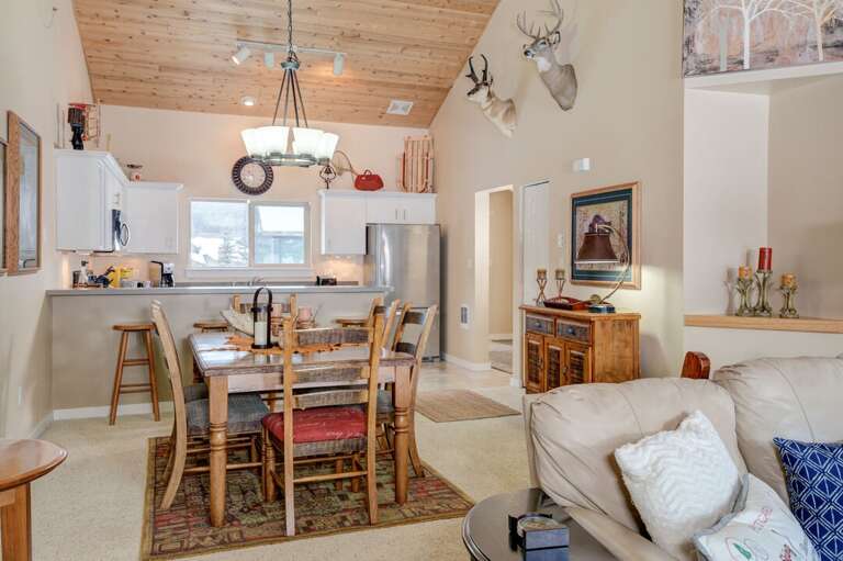 Entertaining made easy in the open-concept living area | Main Level Entertaining made easy in the open-concept living area | Main Level