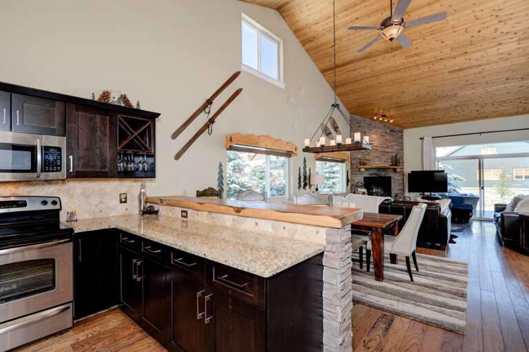 Gorgeous granite countertops | Main Level