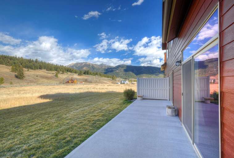 Hangout on the patio | Exterior Hangout on the patio | Exterior