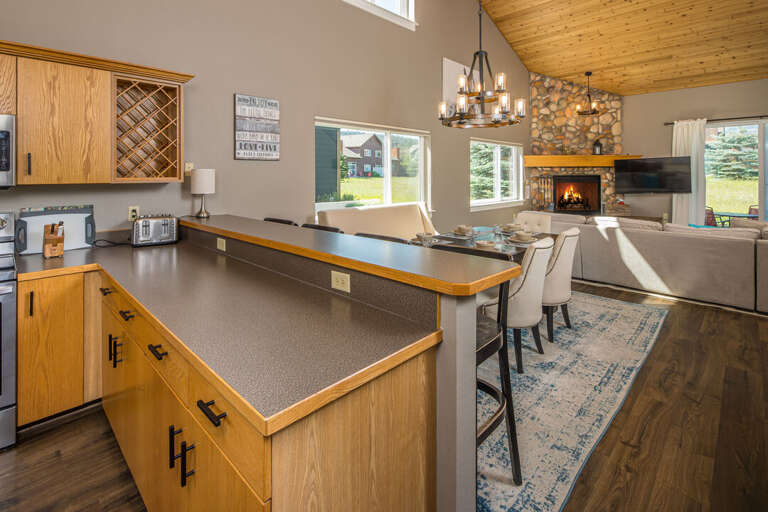 Kitchen Area | Main Level