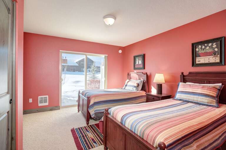 The perfect room for kids |Two Twin-sized beds | Main Level