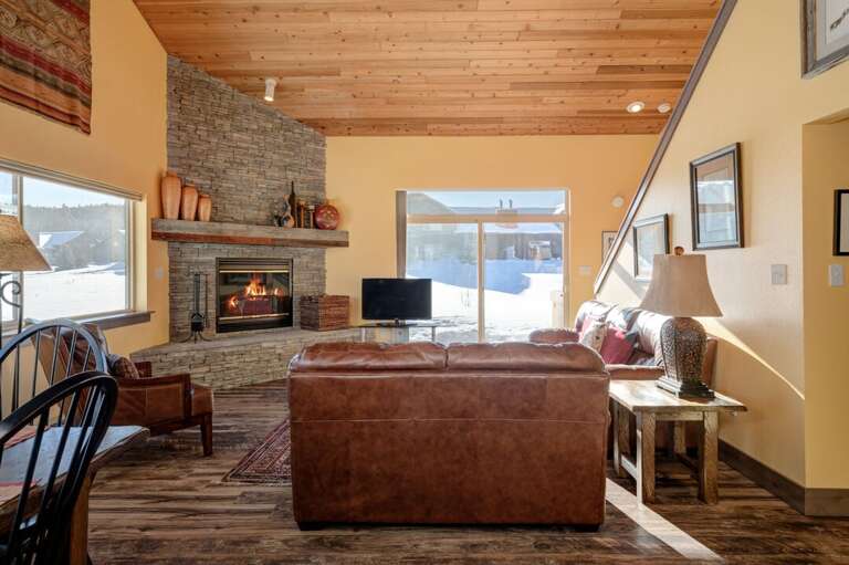 Watch a movie as a family | Main Level