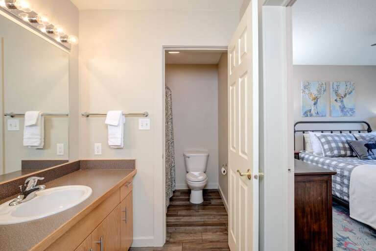 Main level Guest Bathroom View Main level Guest Bathroom View