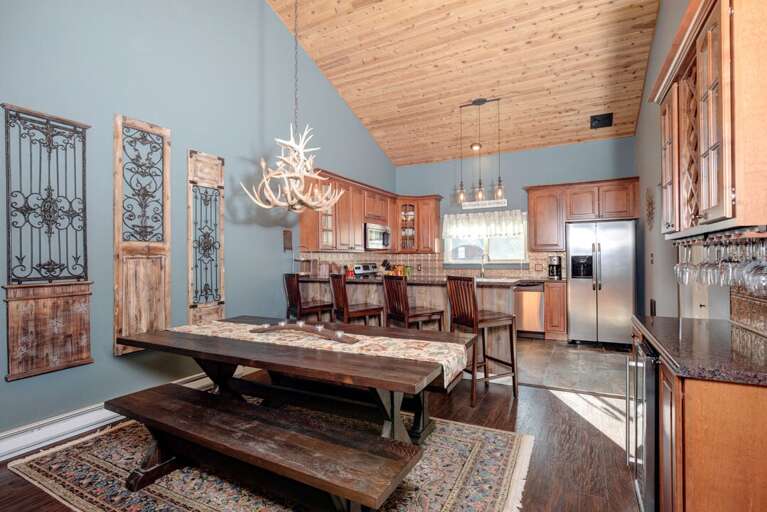 Serve up a delicious meal | Main Level