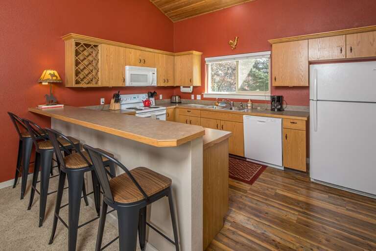 Have breakfast at the bar | Main Level