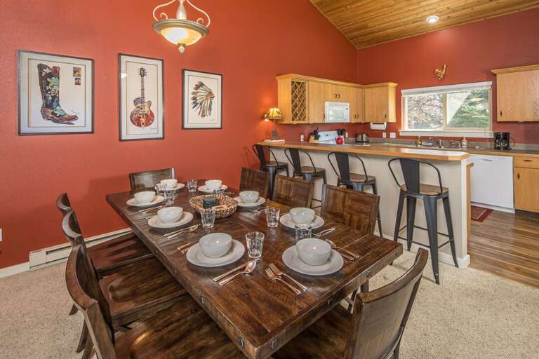 Gather round the dining table | Main Level