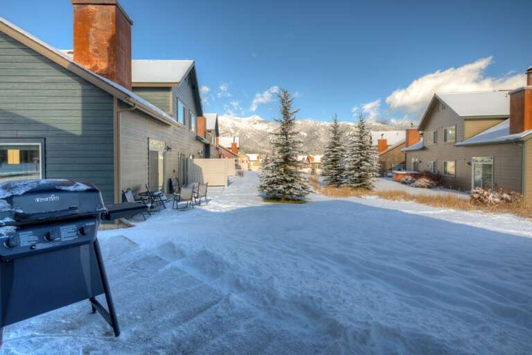 Play in the snow | Exterior