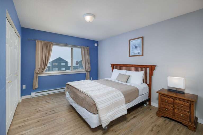 Get comfy | Upper Level Get comfy | Upper Level