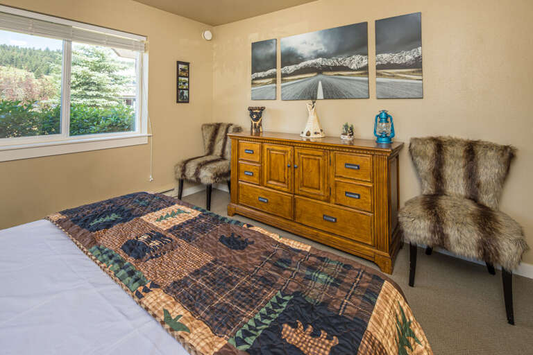 Wake up to the birds singing | Main Level