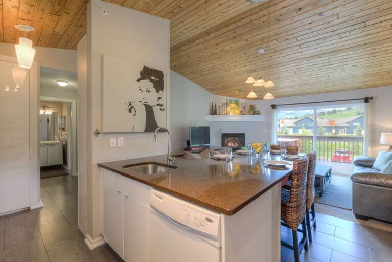 Ample counter space | Main Level Ample counter space | Main Level