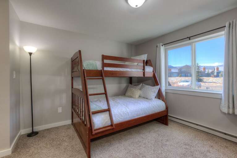 The perfect kids room | Main Level