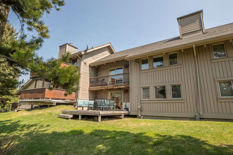 Enjoy the yard | Exterior