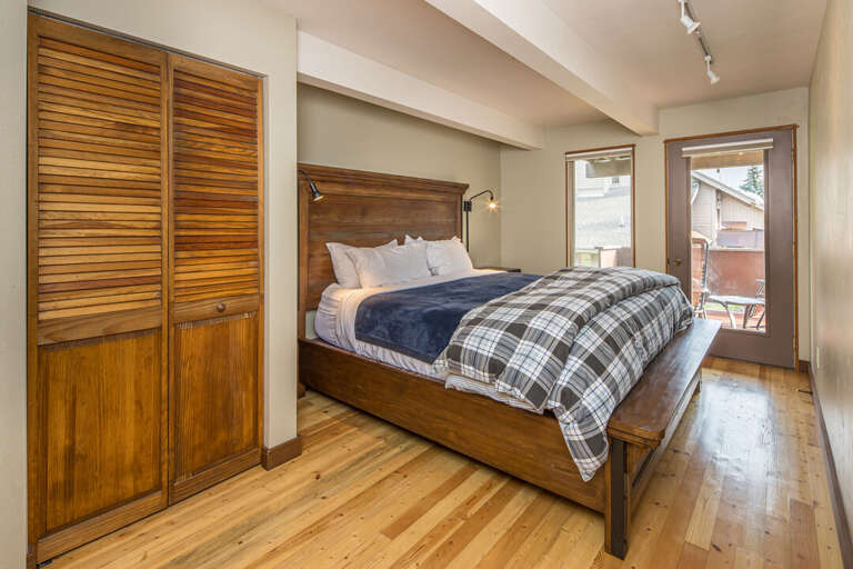 Enjoy the private deck | Main Level Enjoy the private deck | Main Level