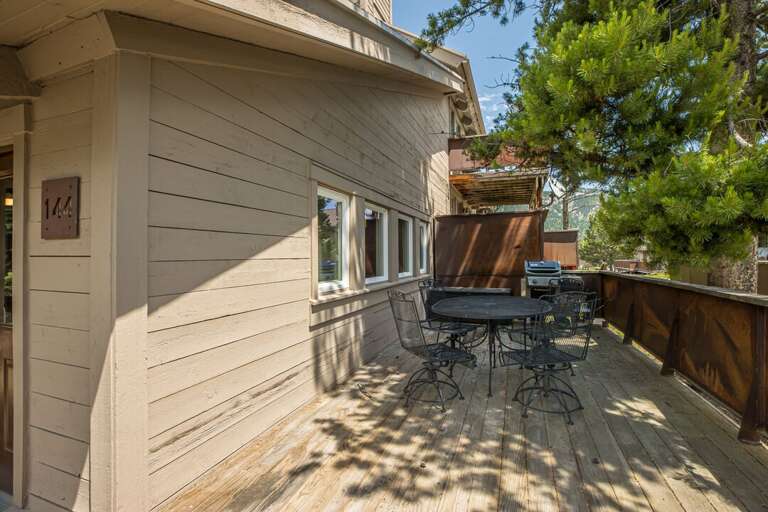 Enjoy a gas grill and the outdoor patio set. Enjoy a gas grill and the outdoor patio set.