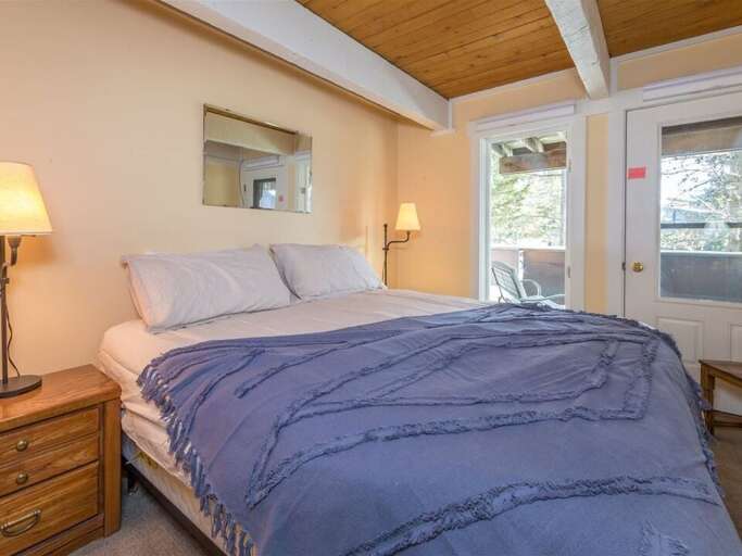 Wake up to beautiful views | Main Level