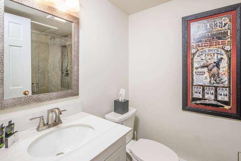 Bathroom | Main Level