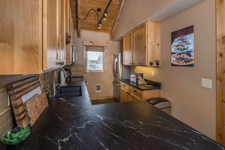 Beautiful countertops | Main Level Beautiful countertops | Main Level