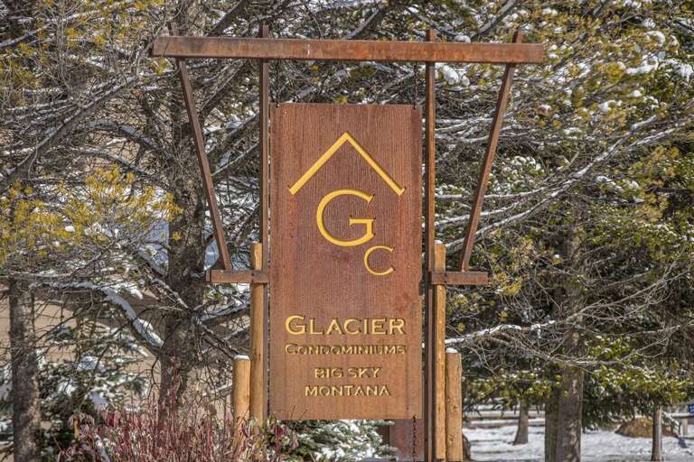 Glacier Condo Entrances Glacier Condo Entrances