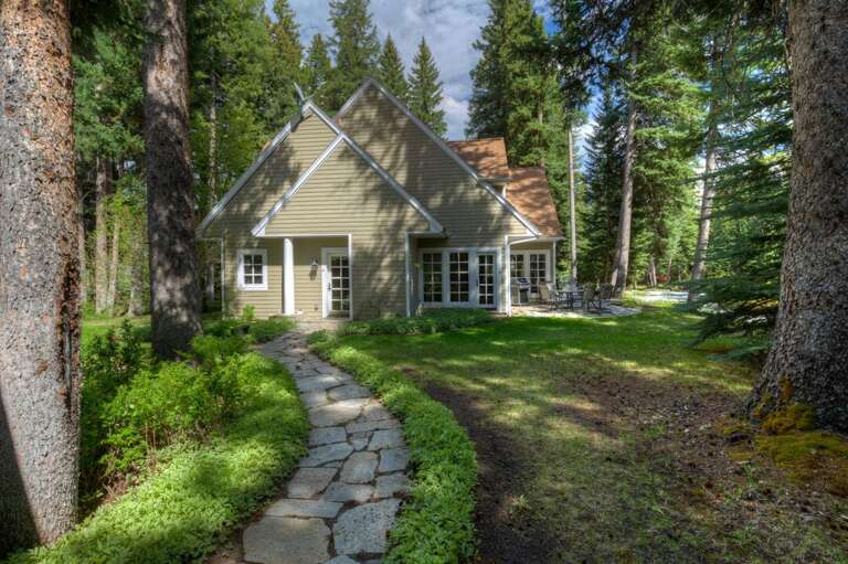 This home is out of a fairytale | Exterior