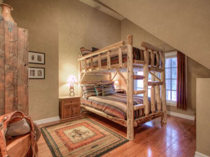 The perfect kids room | Upper Level