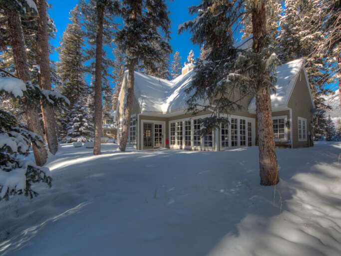 Play in the snow | Exterior