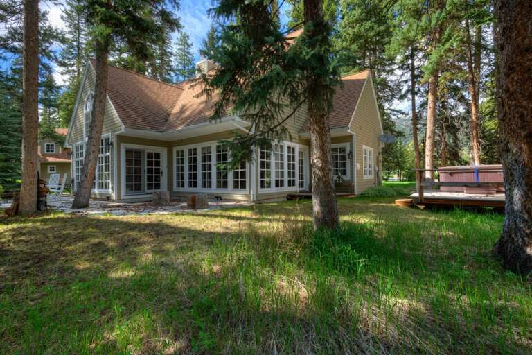 Play some yard games | Exterior