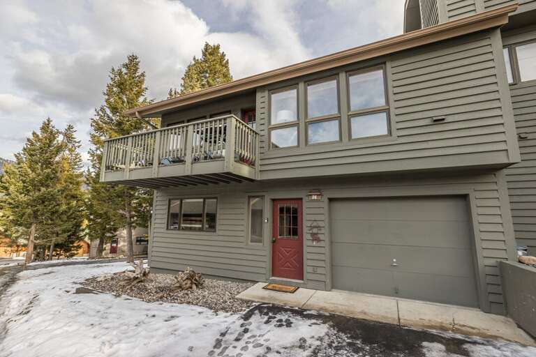 Beautiful Big Sky | Exterior