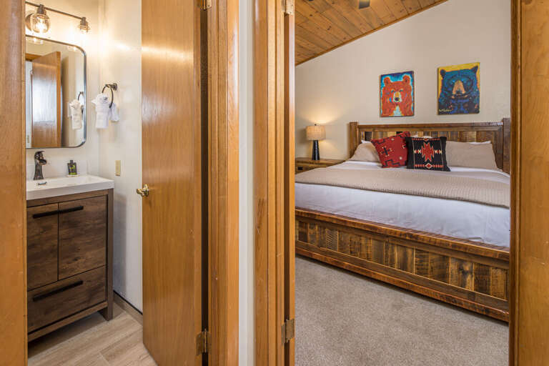 Convenient half-bathroom | Main Level Convenient half-bathroom | Main Level