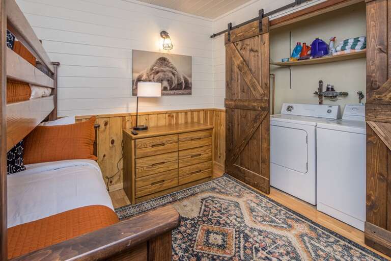 Need to do some laundry? Use the convenient in-unit machines | Lower Level Need to do some laundry? Use the convenient in-unit machines | Lower Level